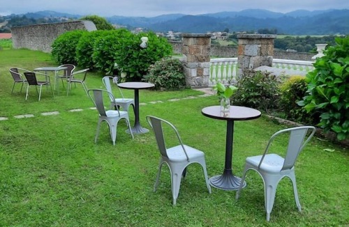 Granda (Siero) House | Palacio Marques Vega de Anzo (country villa 17th century)