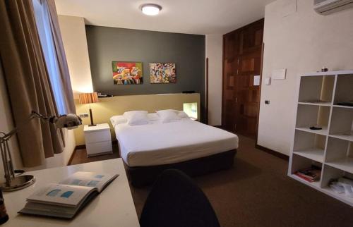Segovia Old Town House | Palacio San Facundo