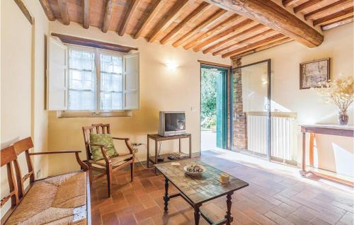 Capannori Apartment | Paladino 2