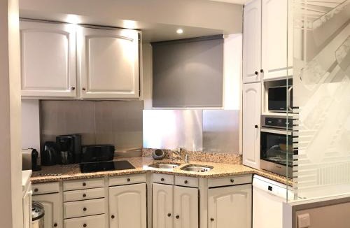 Musicians Quarter Apartment | Palais Haydee