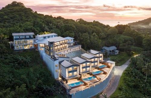 Meyungs Hotel | Palau Mangrove Hotel