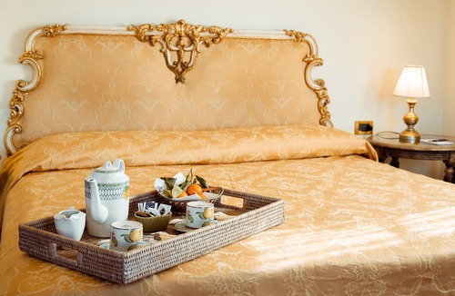 Lucca Historical Center Hotel | Palazzo Alexander Hotel