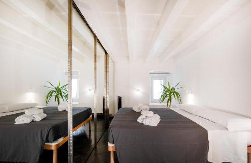 Old Town Apartment | Palazzo D'Amelj Elegant Modern Loft