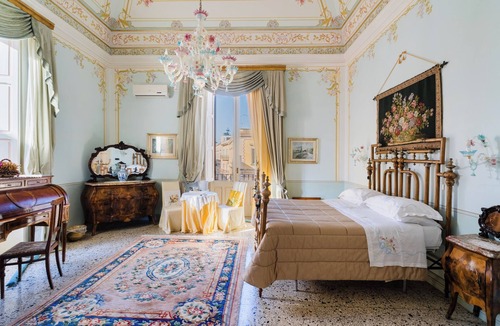 Squinzano Bed & Breakfast | Palazzo De Castro