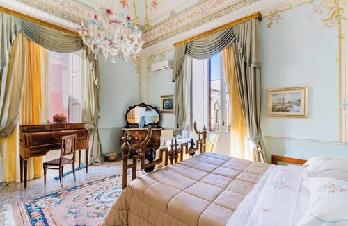 Squinzano Bed & Breakfast | Palazzo De Castro