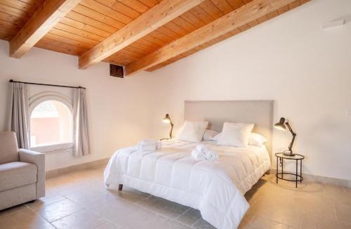 Torre a Mare Apartment | Palazzo della Torre 201– Modern Historic Apartment