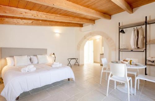 Torre a Mare Apartment | Palazzo della Torre 201– Modern Historic Apartment