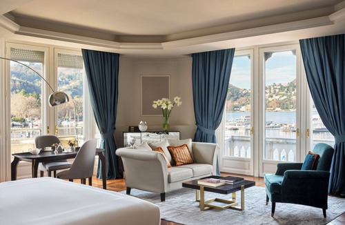 Como City Centre Hotel | Palazzo Venezia