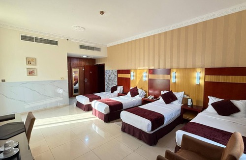 Naif Hotel | Palette Phoenix Hotel
