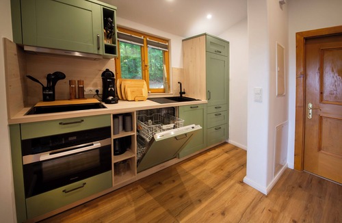 Niederhersdorf Apartment | Palisander - vacation apartment in the Eifel. Pet-friendly with wellness