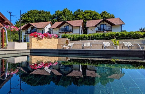 Eremitu House | PALLOS Retreat & Wellness