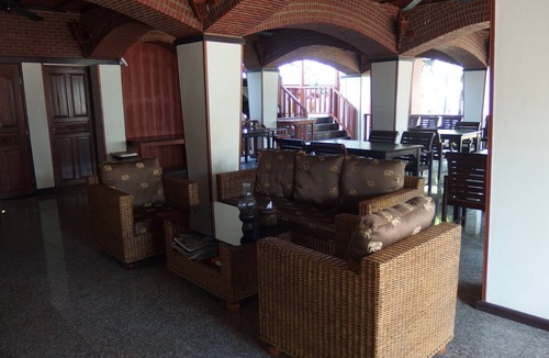 Pak Nam Pran Hotel | Palm Beach Resort