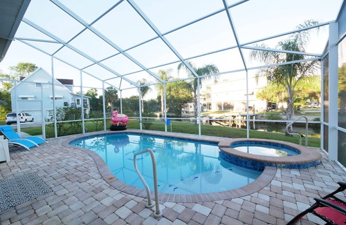 Weeki Wachee Gardens House | PALM CREEK GETAWAY spring meets gulf+pool & spa