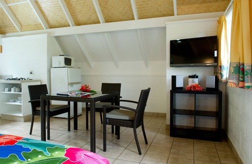 Takitumu District Resort | Palm Grove