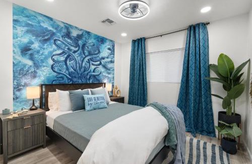 Alhambra House | Palm haus the experience