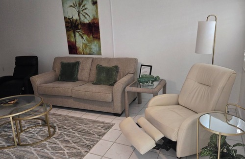 Bay Harbor Estates Condo | Palm manor