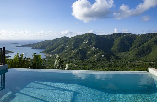 Upper Carolina Villa | Palm Ridge Incredible views, privacy, pool, AC. Property borders National Park.