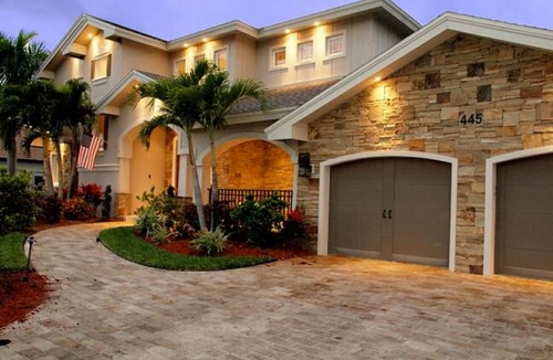 Palm River Estates House | Palm River Estate - Five Bedroom Home
