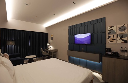 Nashik Hotel | Palm Springs Resort