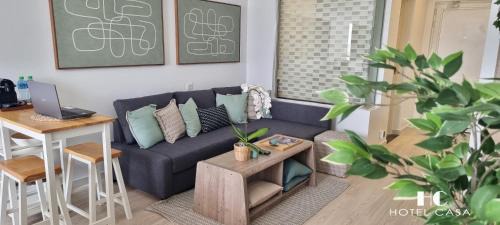 Palm Jumeirah Apartment | Palm Studio I Weekly Offer I Gym and Pool 15 16