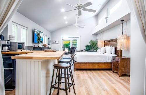 Key West Apartment | Palm Suite