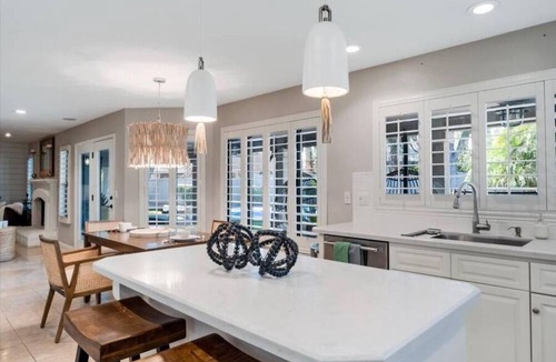 Paradise Valley Village Villa | Palm Tree ParadiseSportcourtPutting GreenTetherballGame RoomHeated PoolSpa