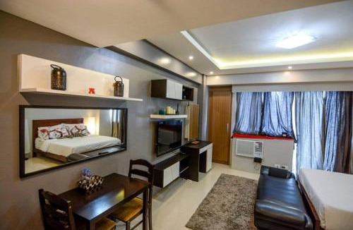 Pasay Hotel | palm tree villas