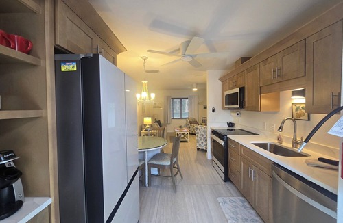 Holmes Beach Apartment | Palm Tree Villas