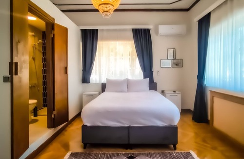 Adalar Bed & Breakfast | Palm Villa