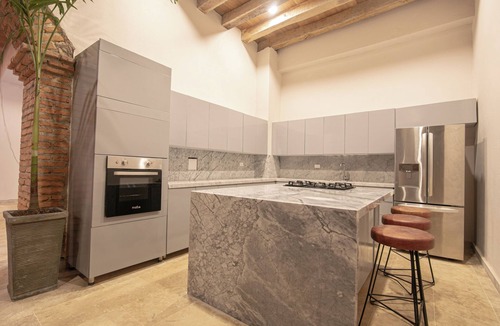 Centro House | Palma House · 8 Bedroom Chic Mansion!
