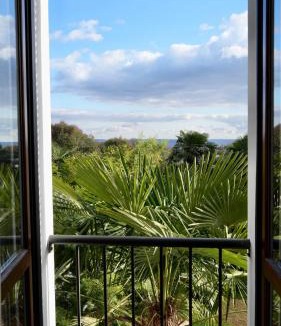Nebbiuno Apartment | Palmarea House