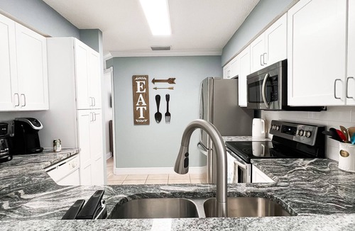 Bradenton House | Palmas de Lucia w/Hot Tub+5mi to Beach, Near IMG!