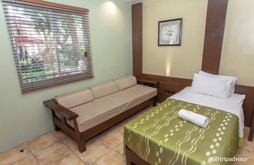 Bacolod Hotel | Palmas Del Mar Conference Resort Hotel