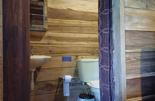 Palomino Hostel | Palmbeach