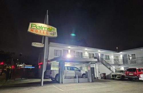 Longfellow Hotel | Palms motel
