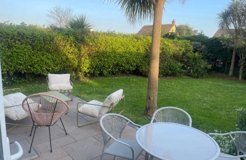 Lydstep House | Palms - spacious, 3 bedroom, pet friendly, family holiday home