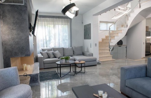Alimos Villa | Palmyra Athens