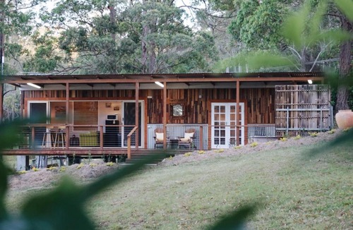 Rainbow Flat Bed & Breakfast | Palmyra B&B