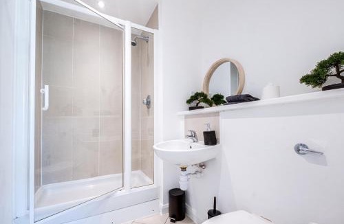 The Westside Apartment | Pan Asia