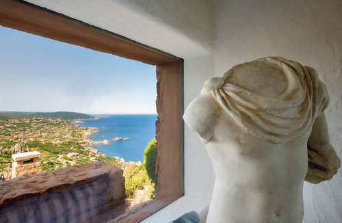 Costa Paradiso Villa | Panoramic iconic villa built among the rocks of Costa Paradiso, in Gallura