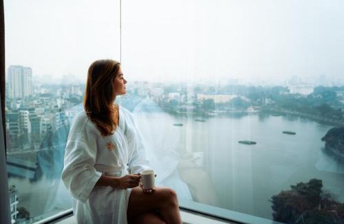 Truc Bach Hotel | Pan Pacific Hanoi