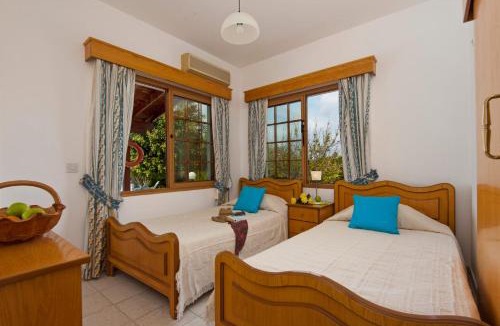 Pegeia Resort | Panareti Coral Bay Villas