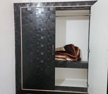 Deoghar House | Pandit Devki Nandan Dharamsala & Guest House