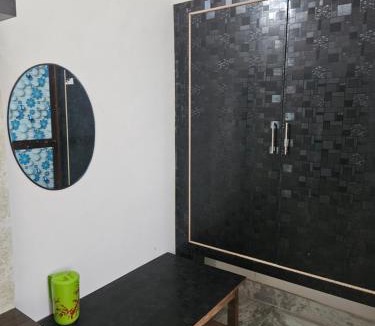 Deoghar House | Pandit Devki Nandan Dharamsala & Guest House