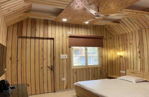Tehri Hostel | Panna Resort