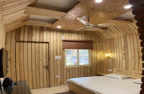 Tehri Hostel | Panna Resort