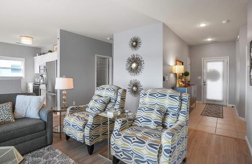 Village of Four Seasons Condo | Panoramic Lakefront Condo with Boat Slip