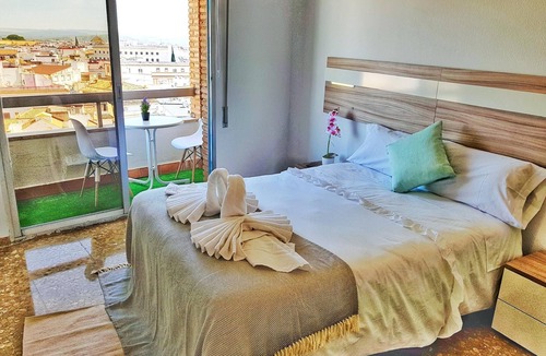 La Trinidad-San Juan y Todos los Santos House | Panorama Córdoba Center C 1