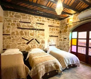 Tamraght House | Panorama Guesthouse
