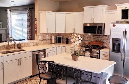 Steptoe House | Panorama House - over 3200 SQ/ft of living space. Family- and Pet-friendly!